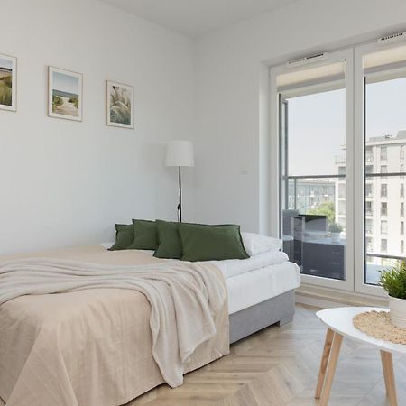 Ursus Sunny Studio For 4 Guests With Parking & Balcony By Noclegi Renters Warszawa Zewnętrze zdjęcie
