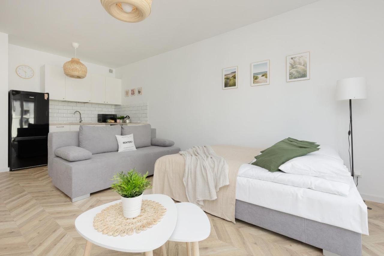Ursus Sunny Studio For 4 Guests With Parking & Balcony By Noclegi Renters Warszawa Zewnętrze zdjęcie